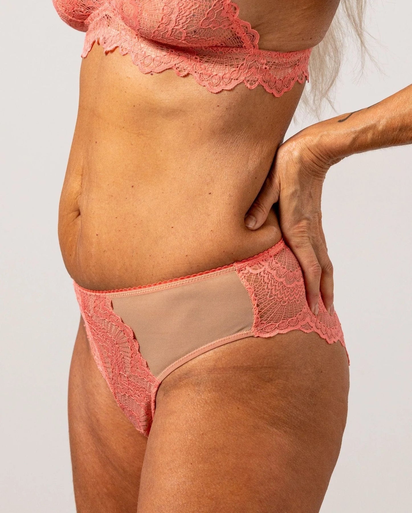 Understatement Underwear Lace Cheeky coral sand