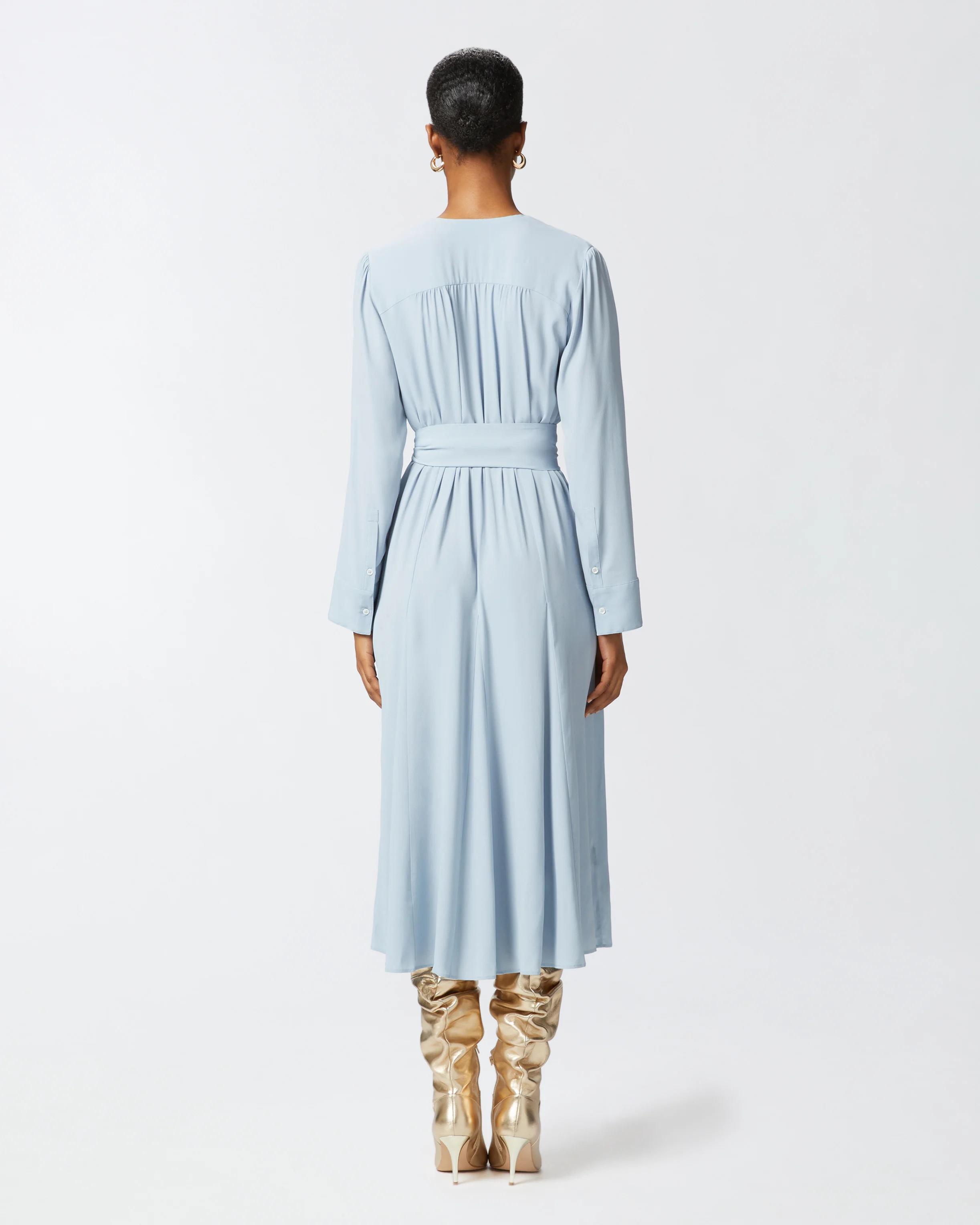 Robe longue ceinturée en soie mélangée à manches longues | Bleu