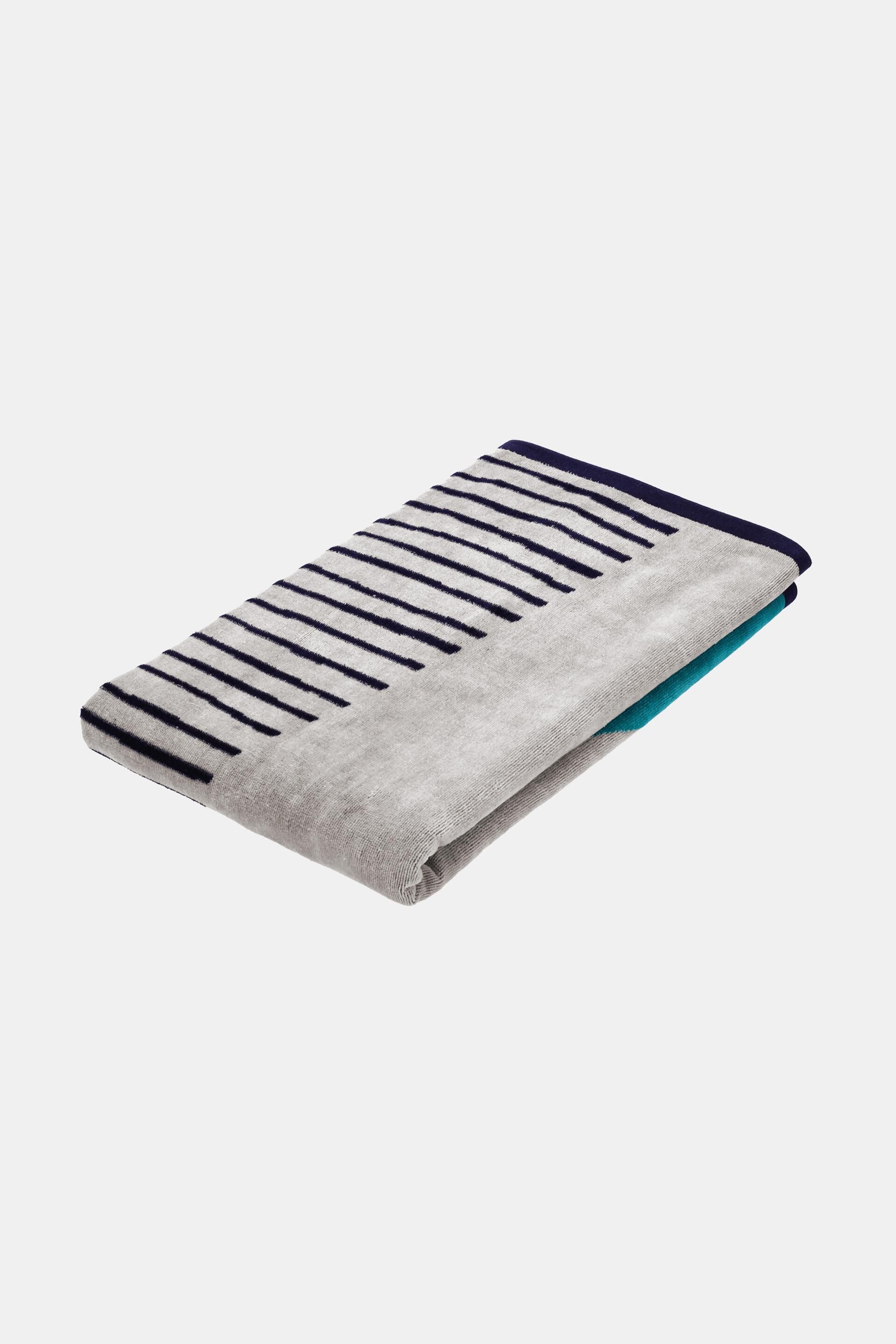Serviette de plage au look rayé