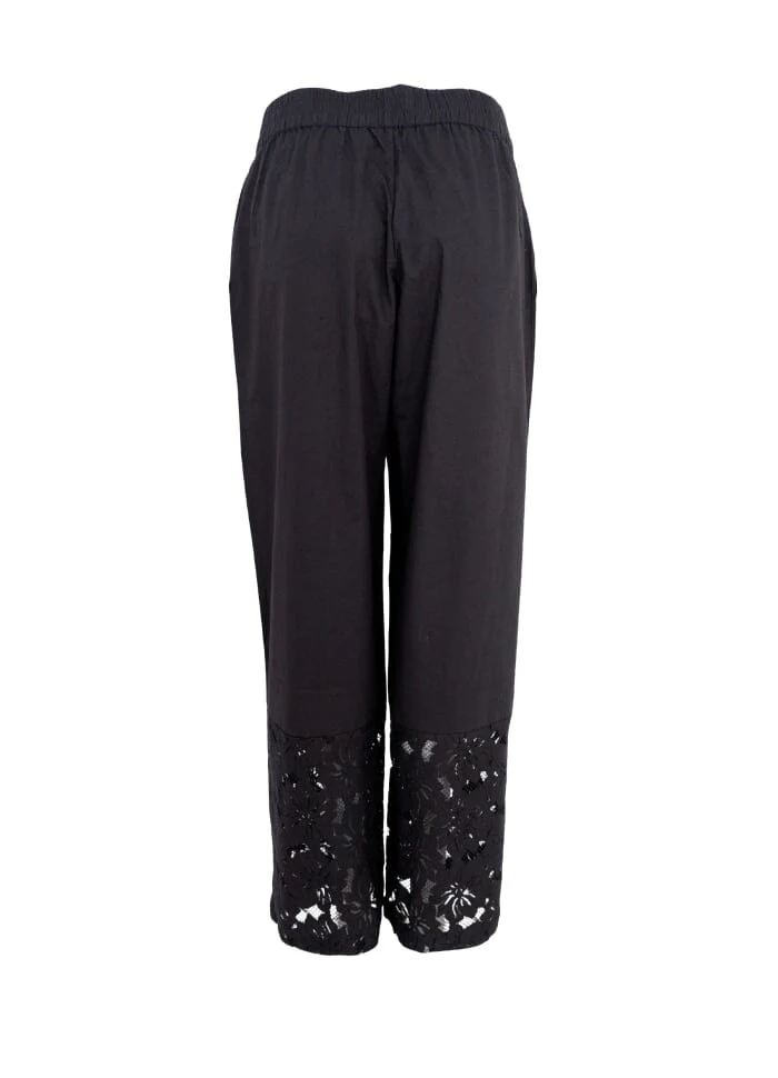 Black Colour Bcnelly Flower Pant black