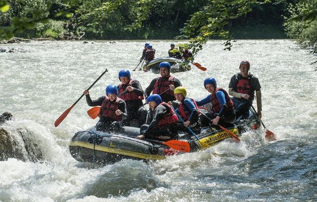 Wildwasser Rafting - Auer Schwall-Unken in Lofer als Geschenk
