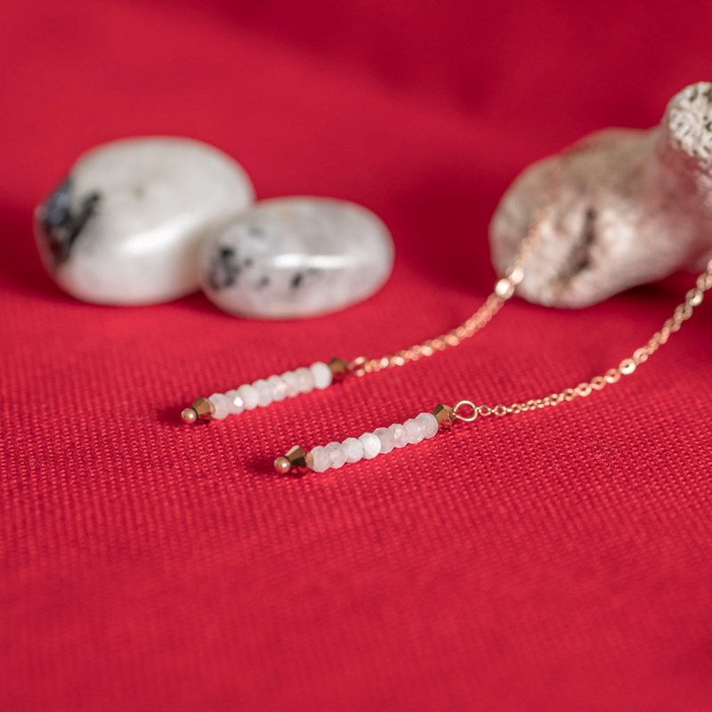 Boucles d'oreilles pendantes Lumia en pierres de Lune