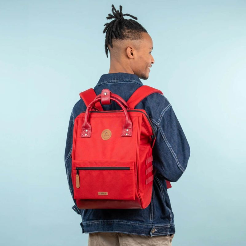 Sac à dos Adventurer Medium 23 litres + 2 grandes pochettes Akranes