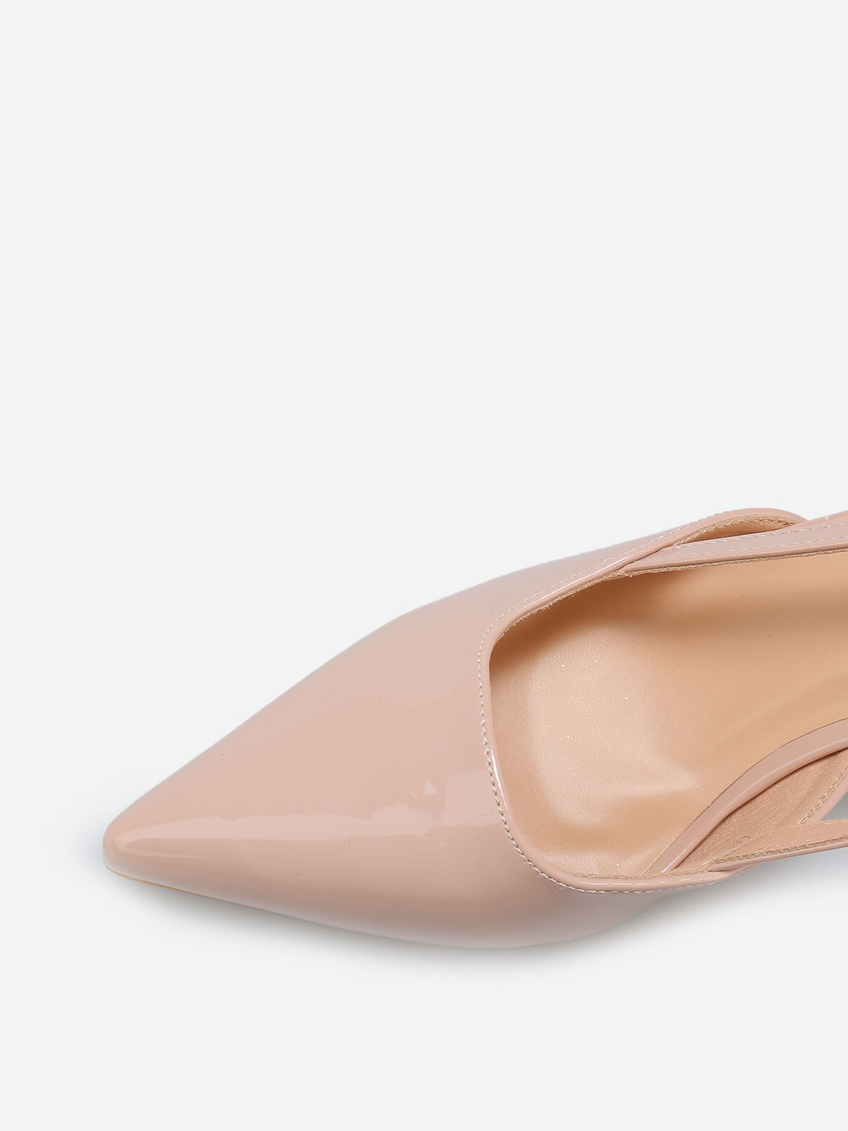 Escarpins slingback vernis à détails dorés- Beige