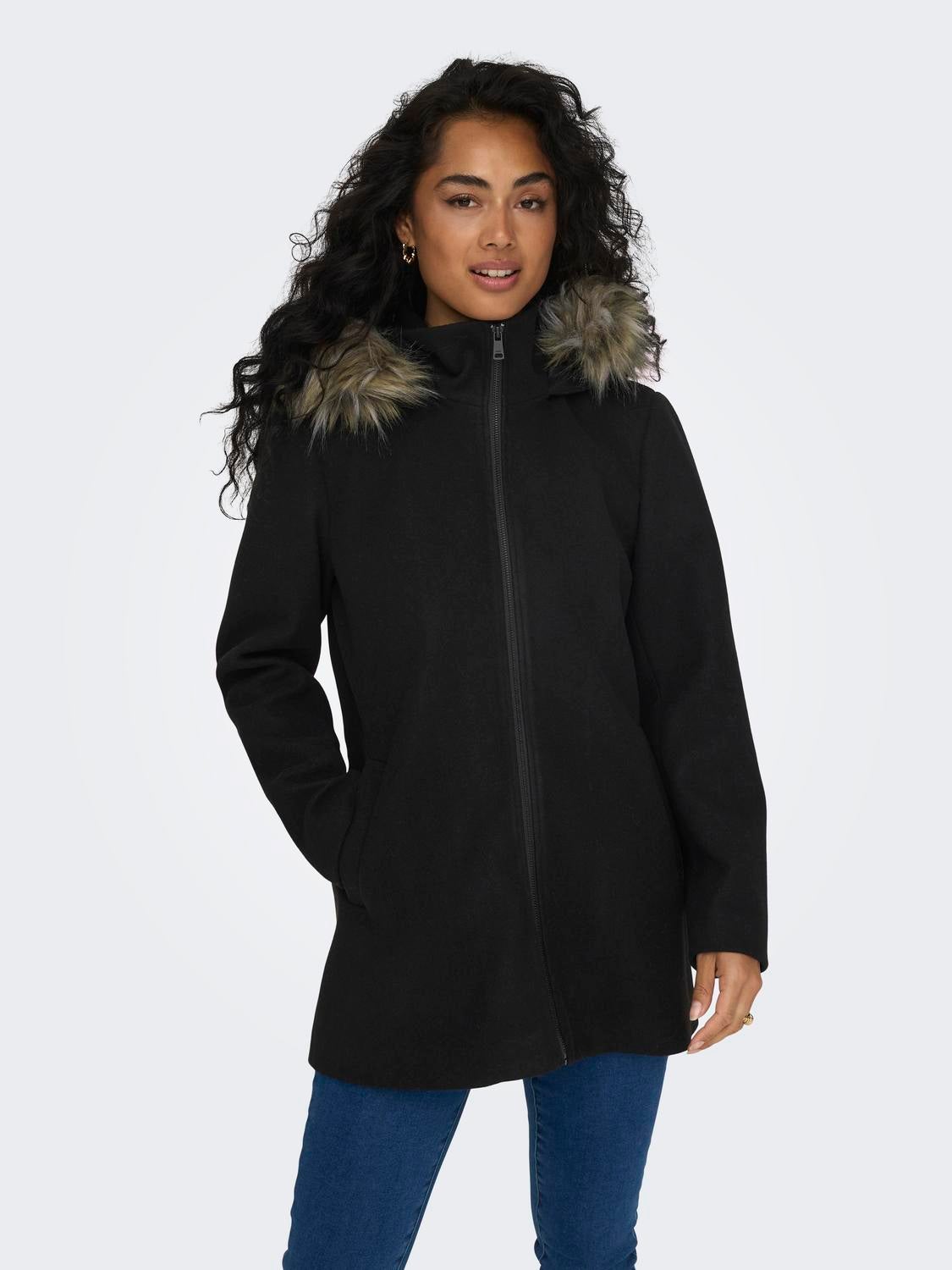 ONLNEWERICA Mantel Black