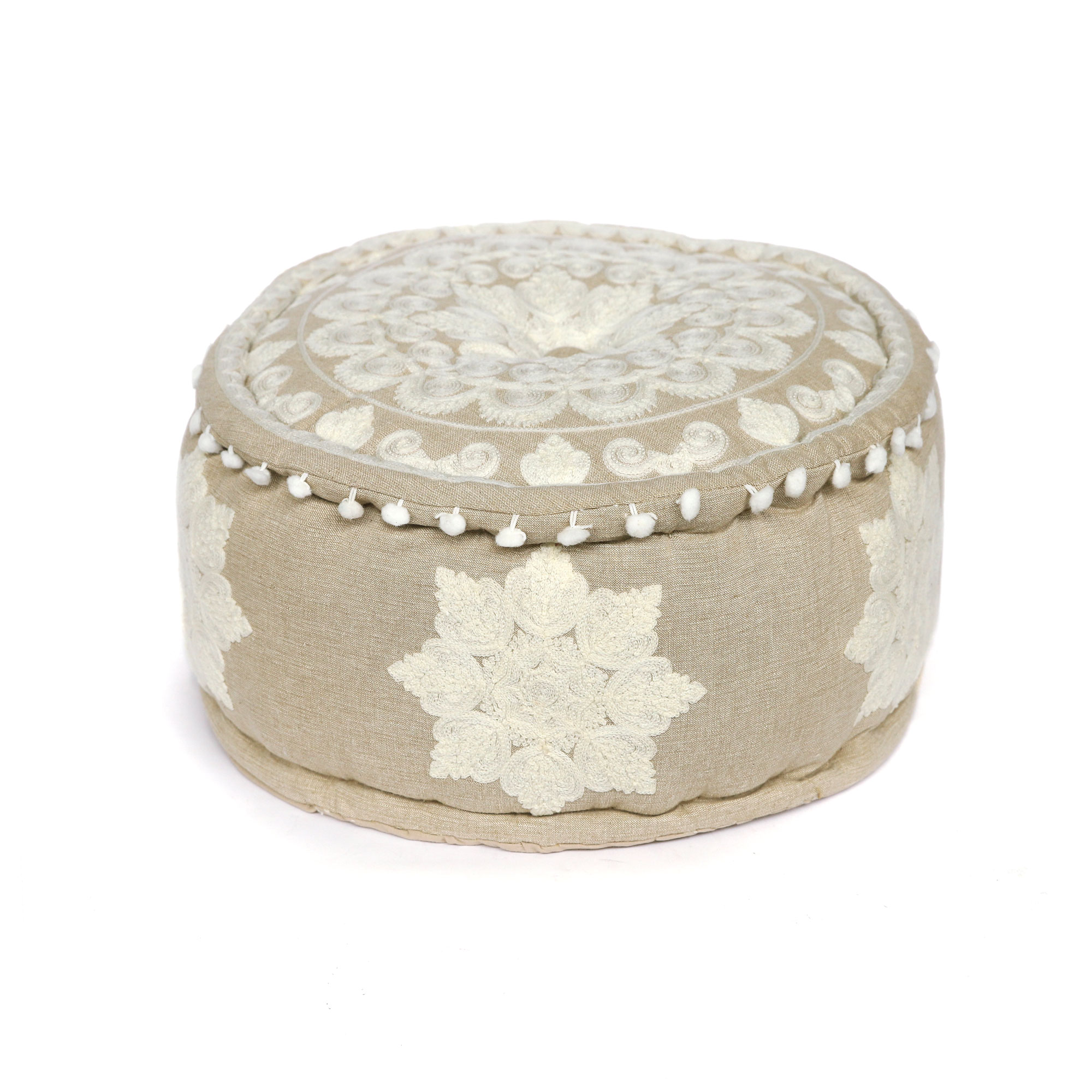 Pouf Mandala 'Arika' mit Pompon, beige, weiß, Ø 40 cm, H 20 cm von fischer's lagerhaus