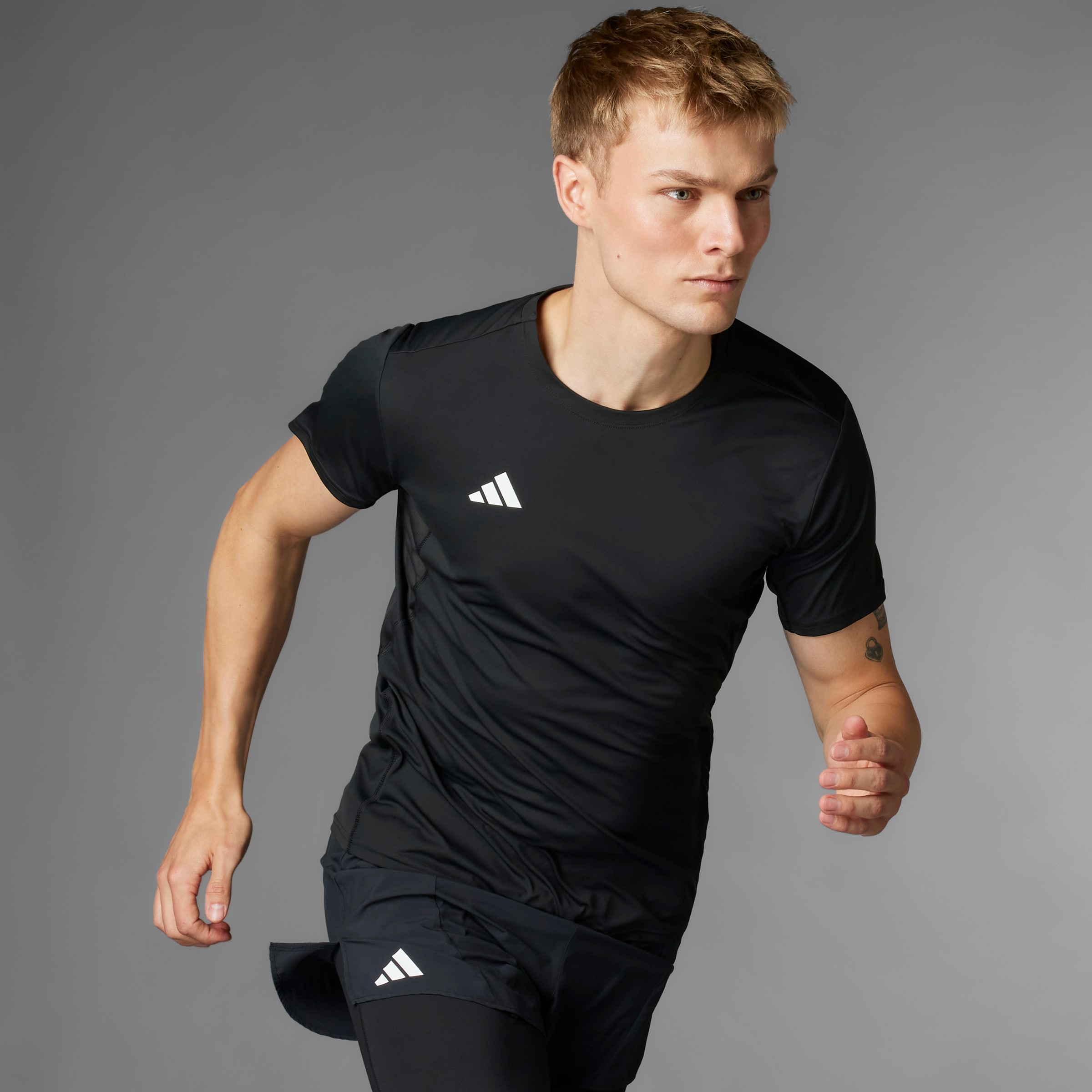 Adidas Adizero Tee, Herre<br>Klassisk t-skjorte til løp og trening!