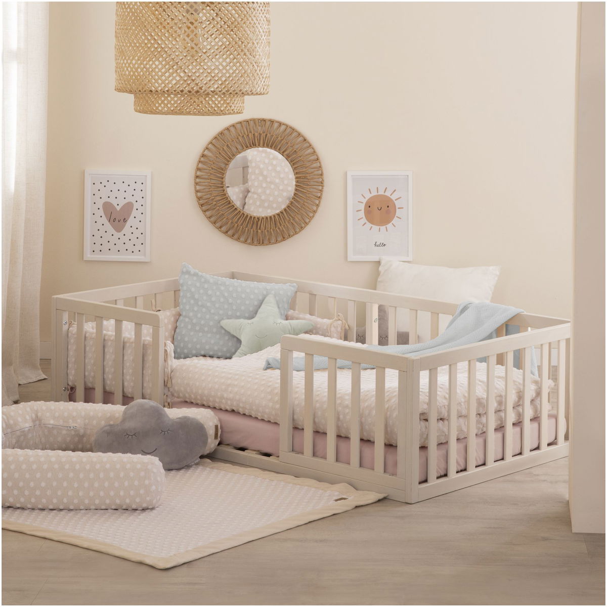 robaroba   Montessori Bodenbett