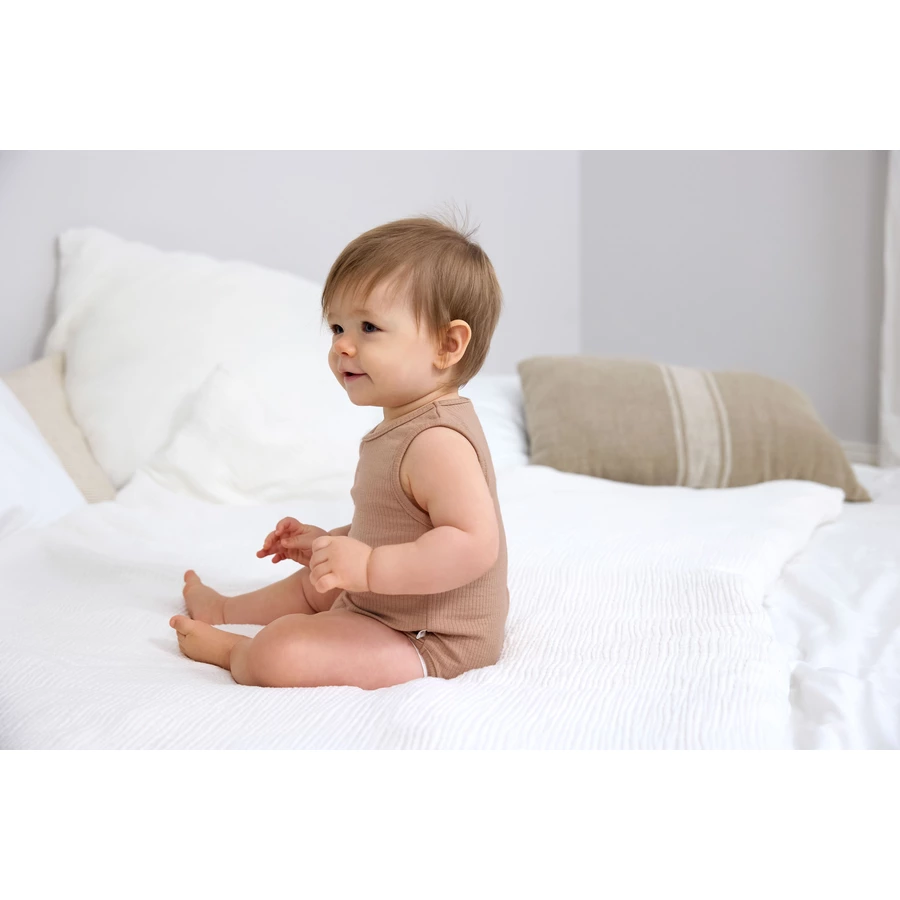 LÄSSIG Baby Body Ärmellos braun