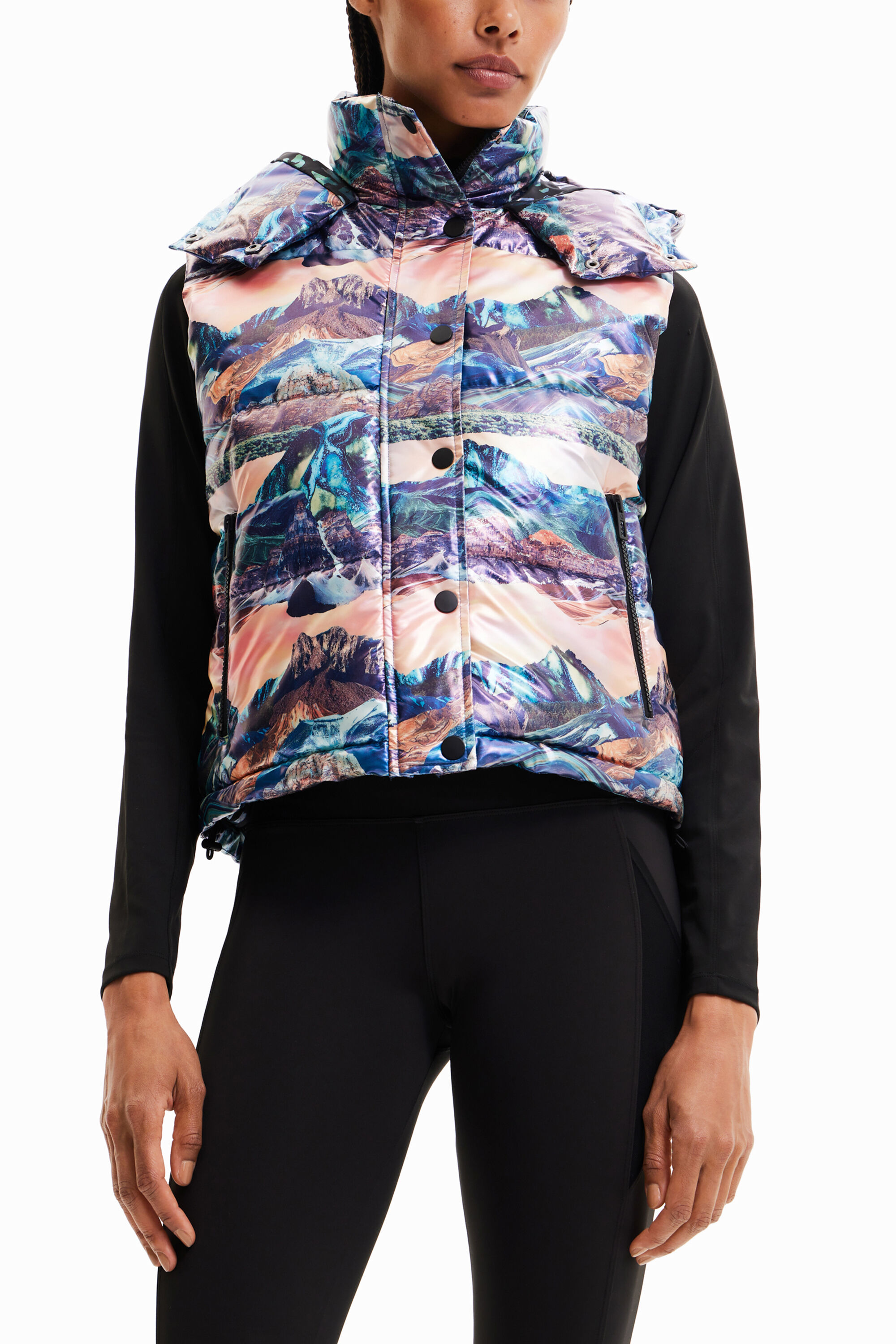 Colete acolchoado com paisagens iridescentes