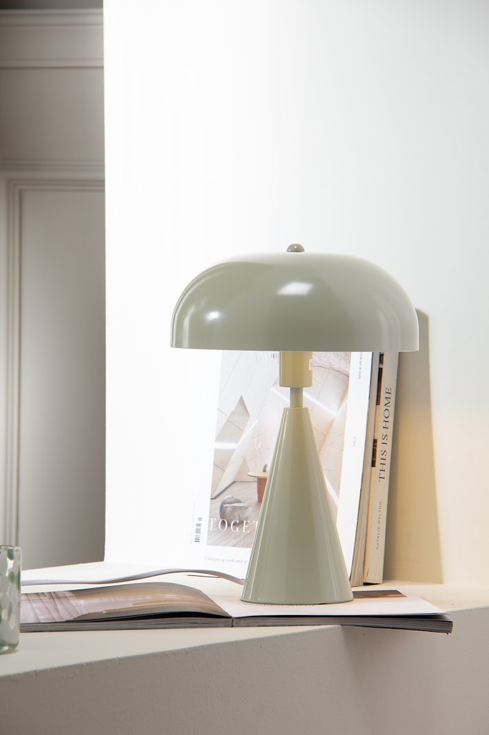 Odessa bordlampe Lys grønn med metall skjerm