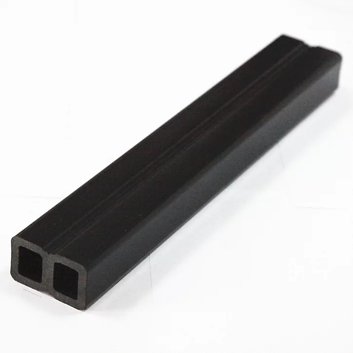 Lambourde composite Greendeck noire L.220 cm