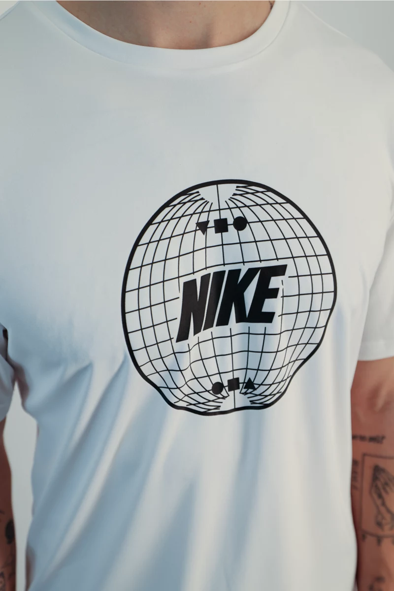Nike Navigate Herren Lycra Shirt