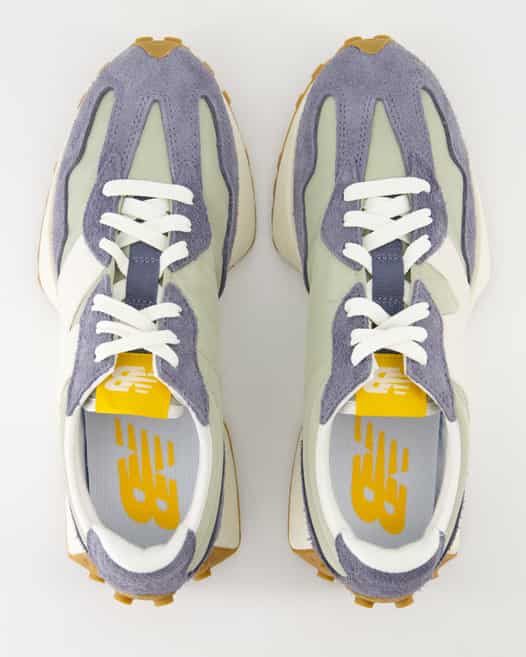 New Balance 327 Sneaker in Blau