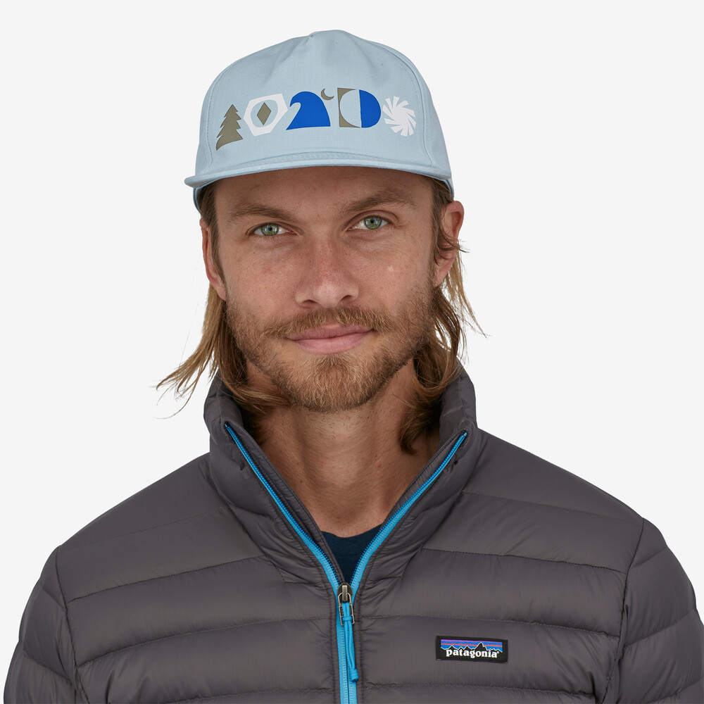 Spirited Seasons Funfarer Cap
