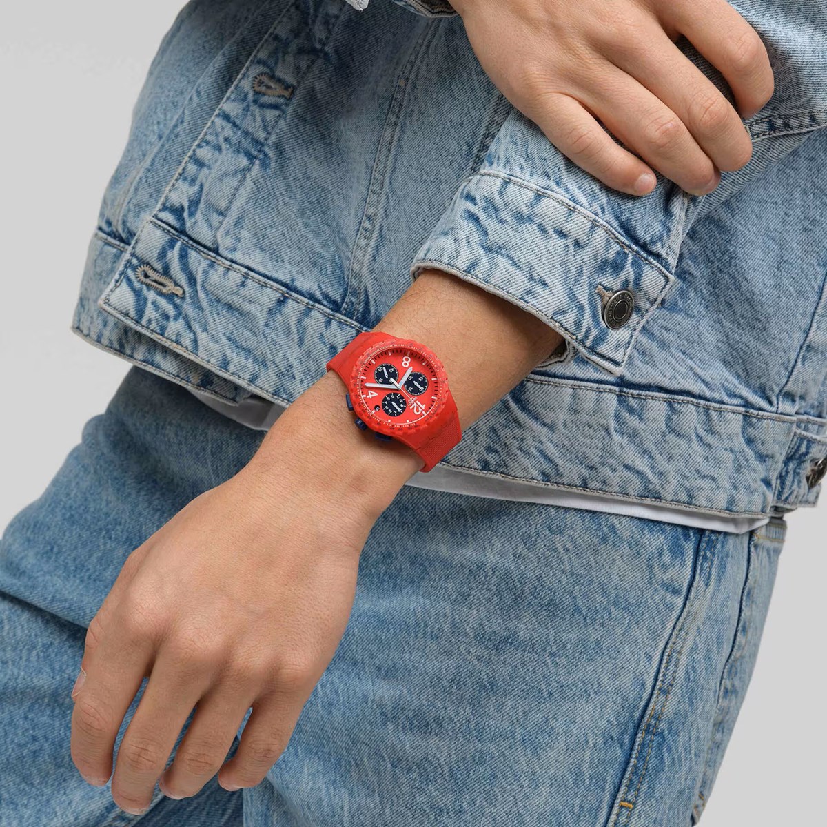 Montre Swatch chrono Primarily Red