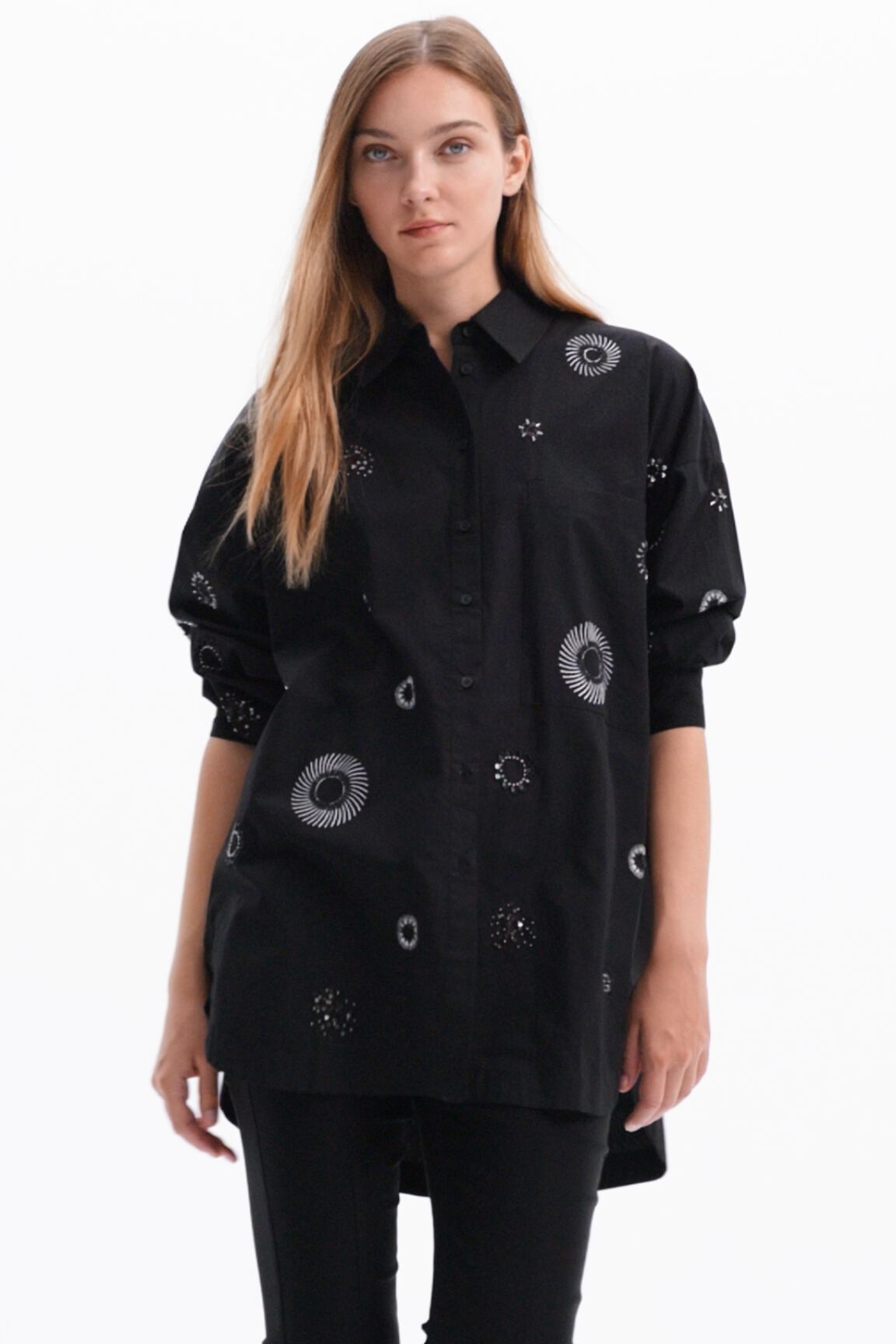 Chemise oversize broderies