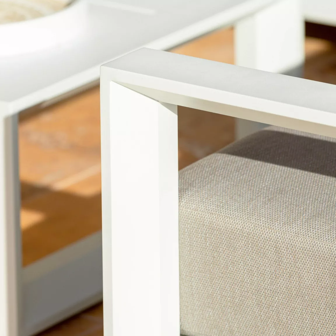 Salon de jardin d'angle aluminium 5 places Elba Blanc et taupe
