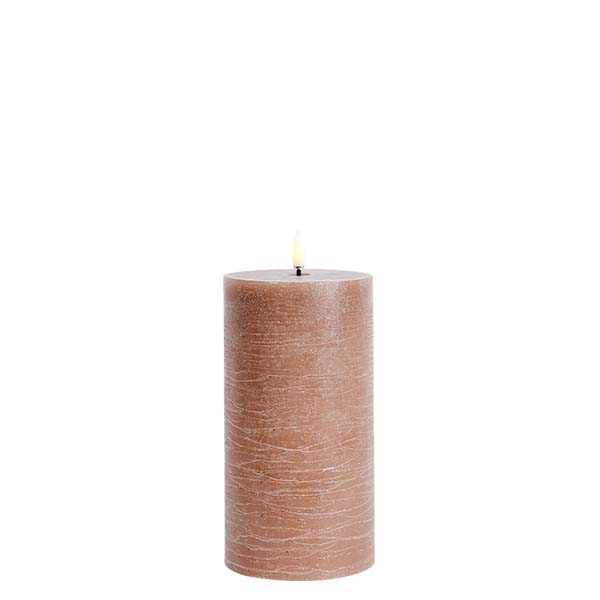 Uyuni  LED Rustic Pillar lys, Caramel - H15 cm.