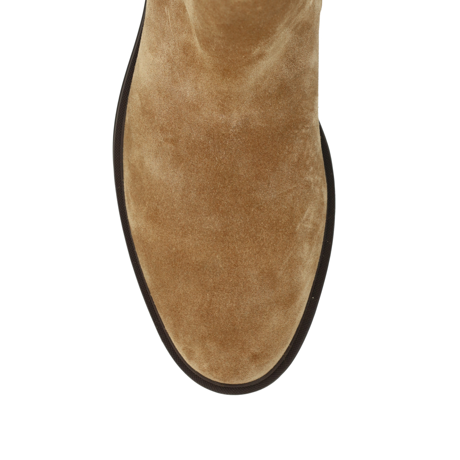 Taupe suède chelsea boots