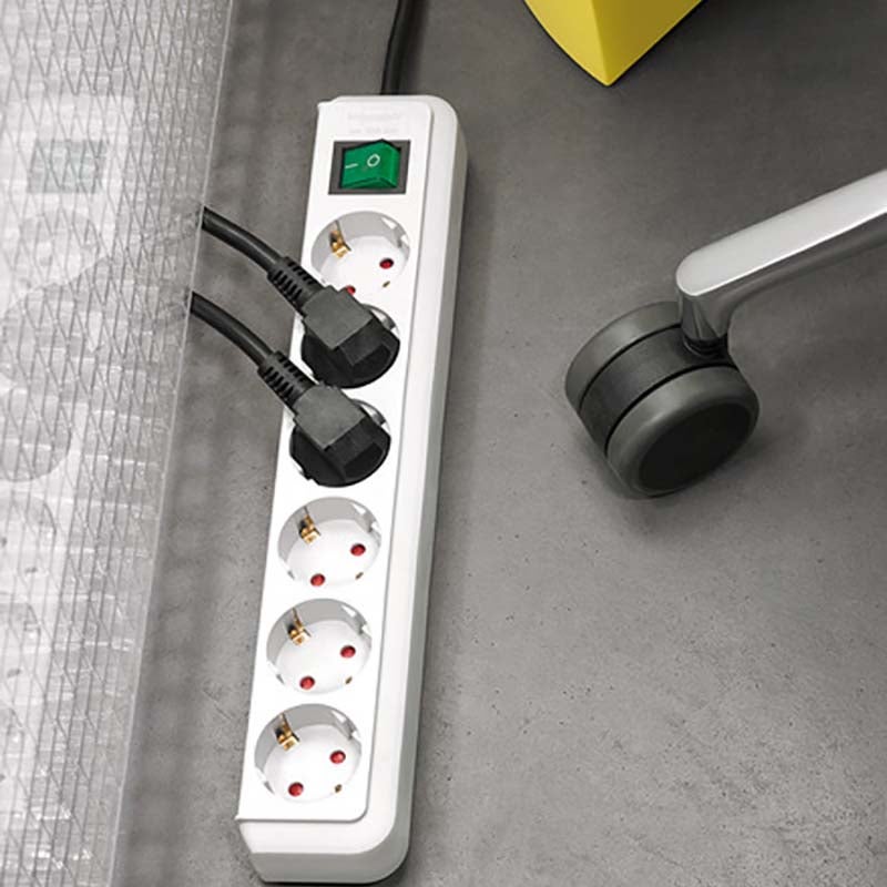 Brennenstuhl ECO-Line 1159350010 10-voudige stekkerdoos met veiligheidsschakelaar