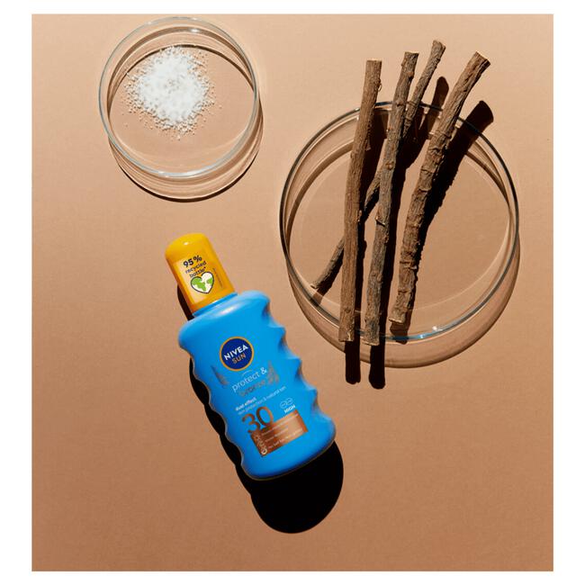 NIVEA SUN Zonnebrand Protect & Bronze Zonnespray SPF 30 200 ML