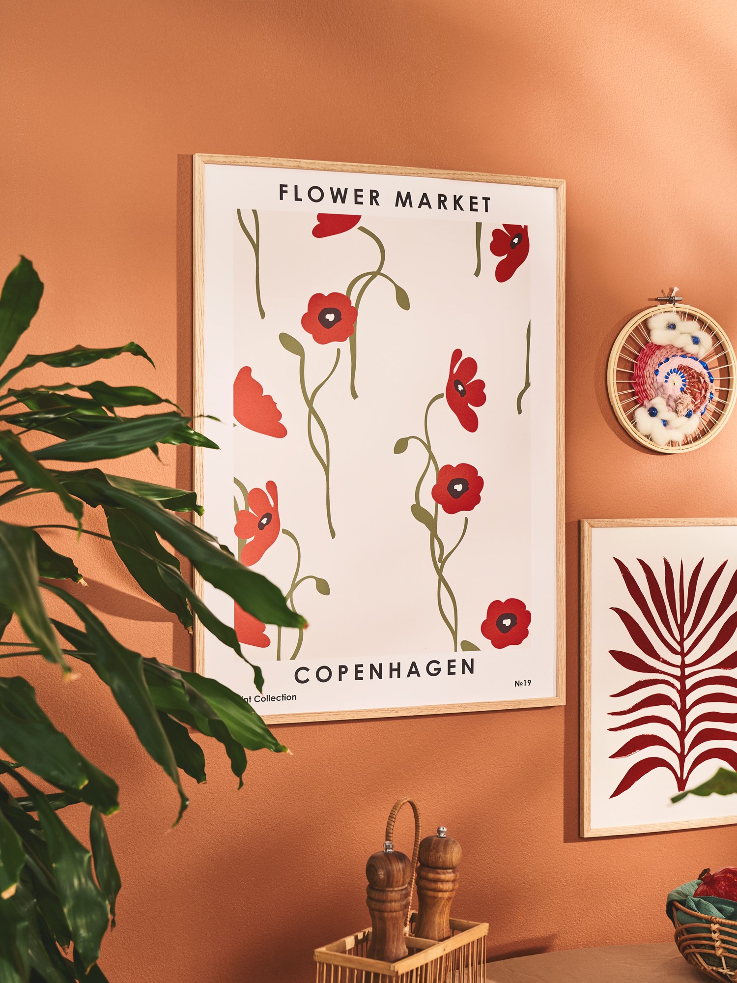 Plakat Flower Market Copenhagen 50 x 70 | NKTN. | Off White | Poster and Frame
