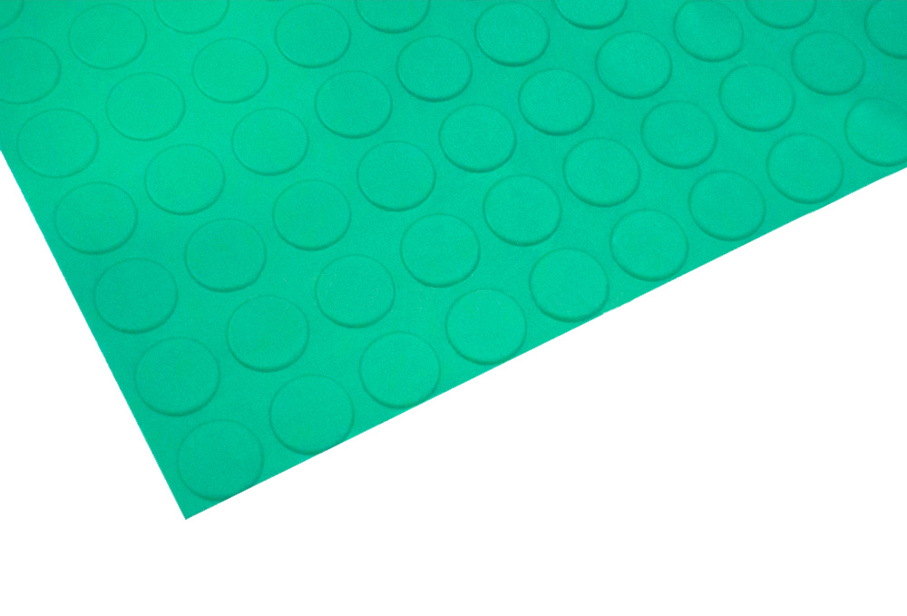Tapis caoutchouc en rouleau vert - clous 3mm - 120cm de large