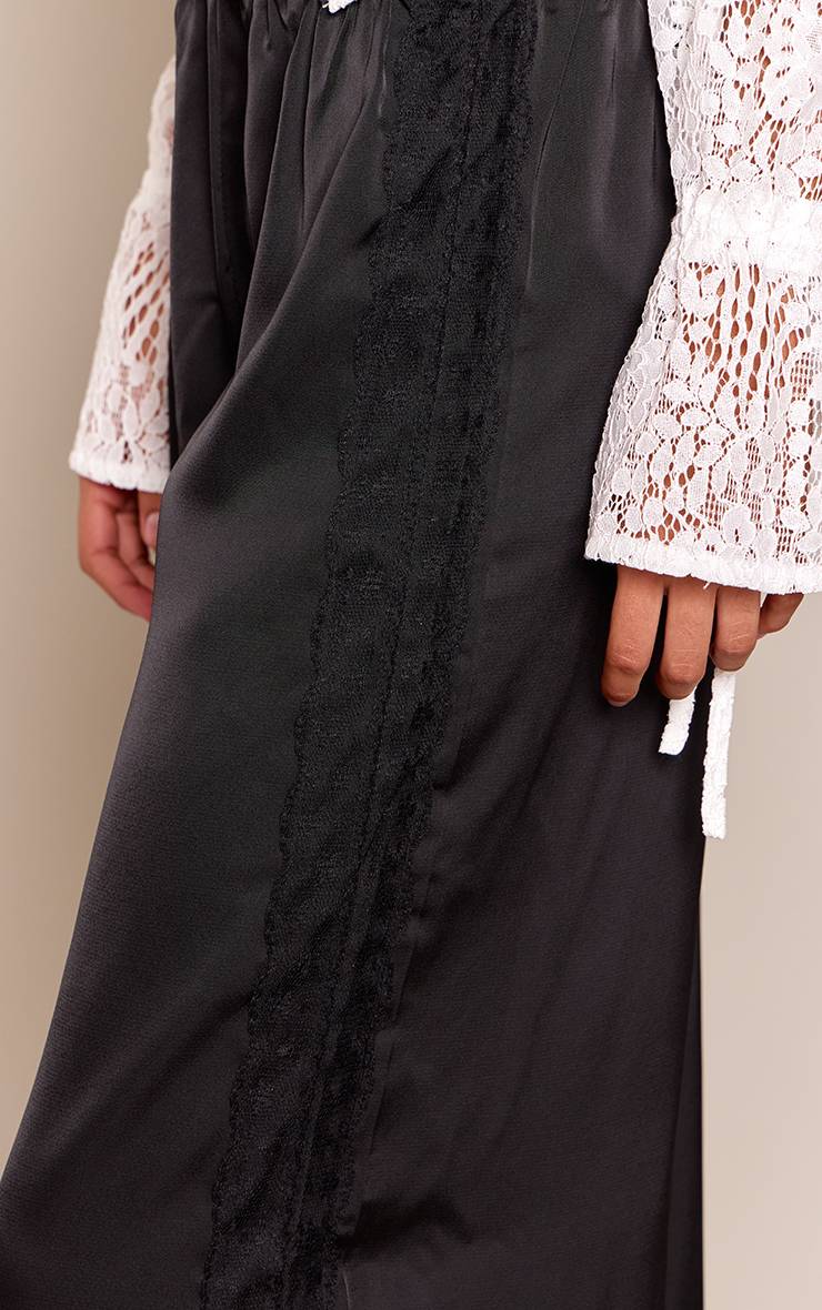 Noir Pantalon En Satin À Empiècements De Dentelle