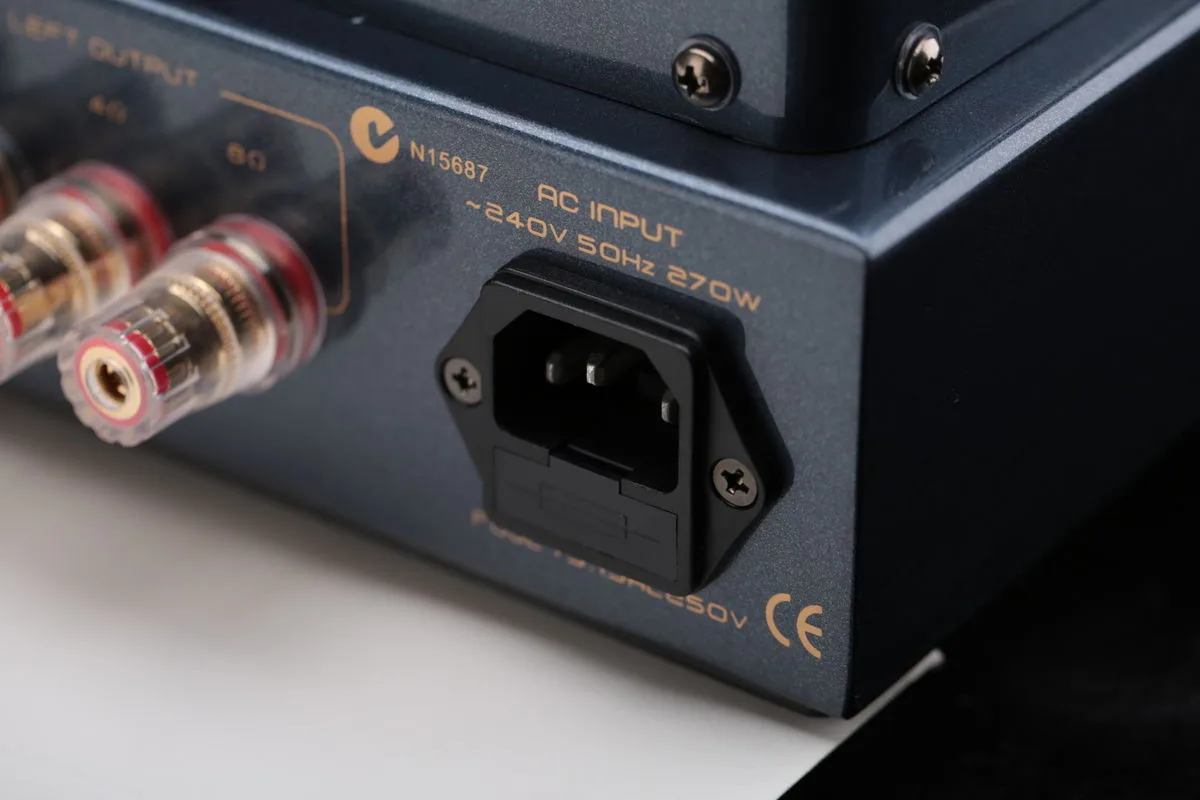 Cayin CS-55A EL34 Noir Amplis hi-fi stéréo