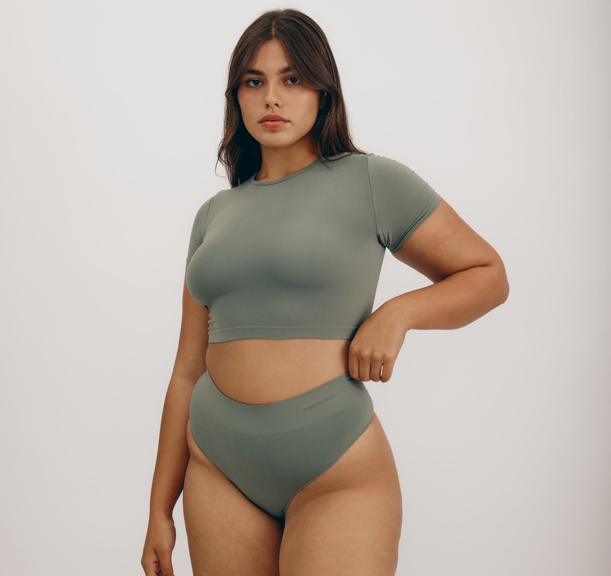 RECYCLED NYLON<br>Smooth Thong