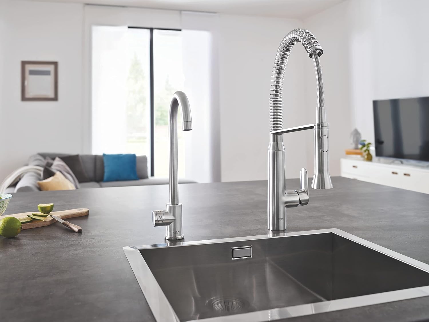 GROHE Blue Home Mono- Starter Kit (Mono Armatur mit Filterfunktion, 3 gefilterte und gekühlte Wasserarten, Filterkopf mit flexibler Wasserhärteeinstellung), supersteel, 31498DC1