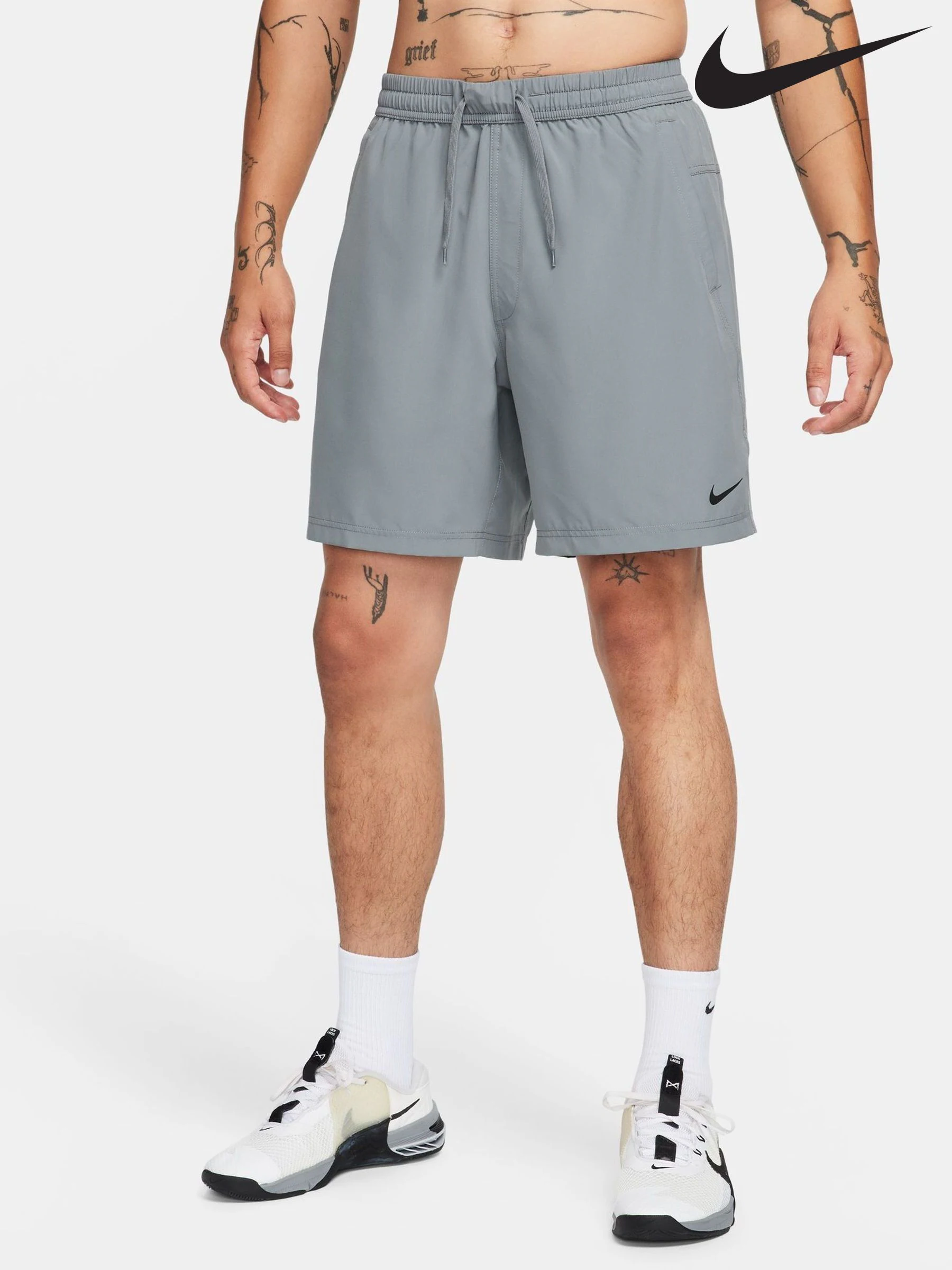 Grijs - Nike Dri-FIT Form 7 Inch niet-gevoerde trainingsshorts