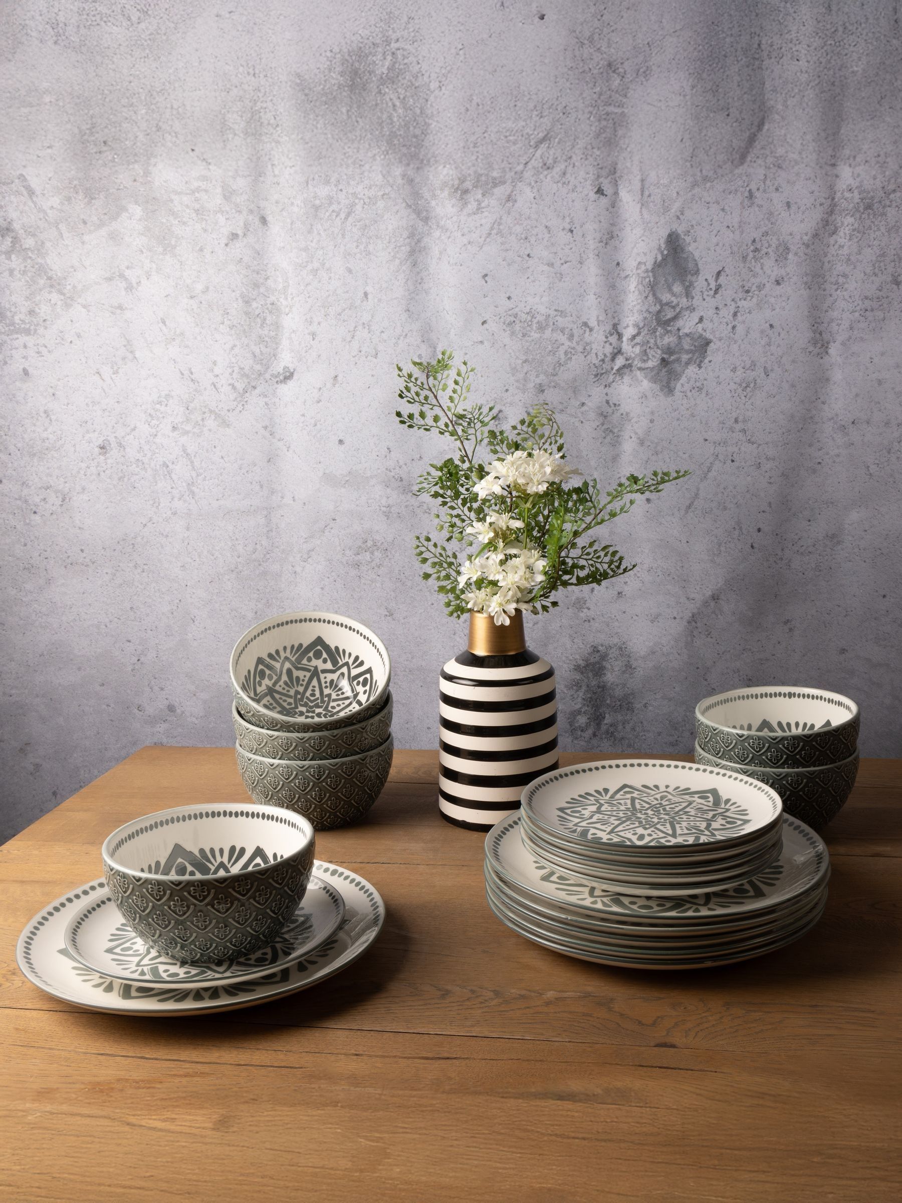 Code Maison 12 Piece Inari Dinner Set