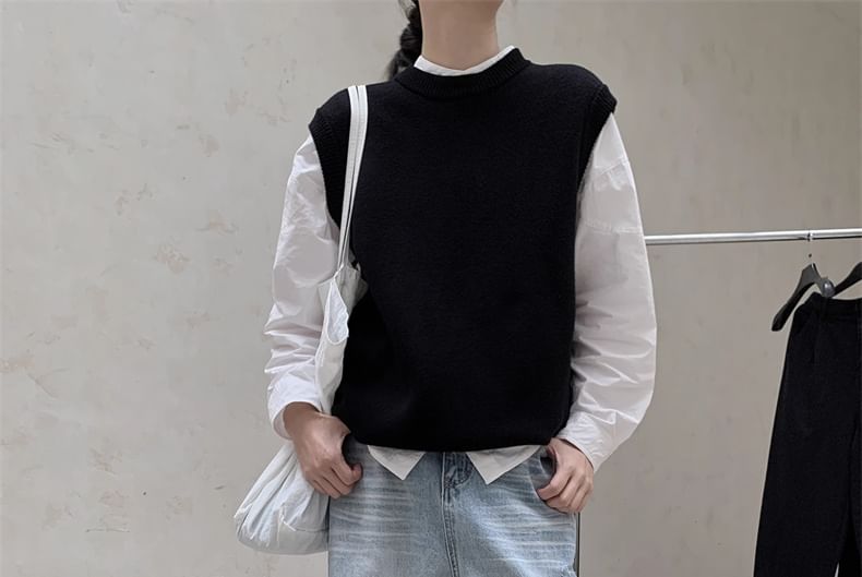SIMPLE BLACK - Ronde hals effen trui vest