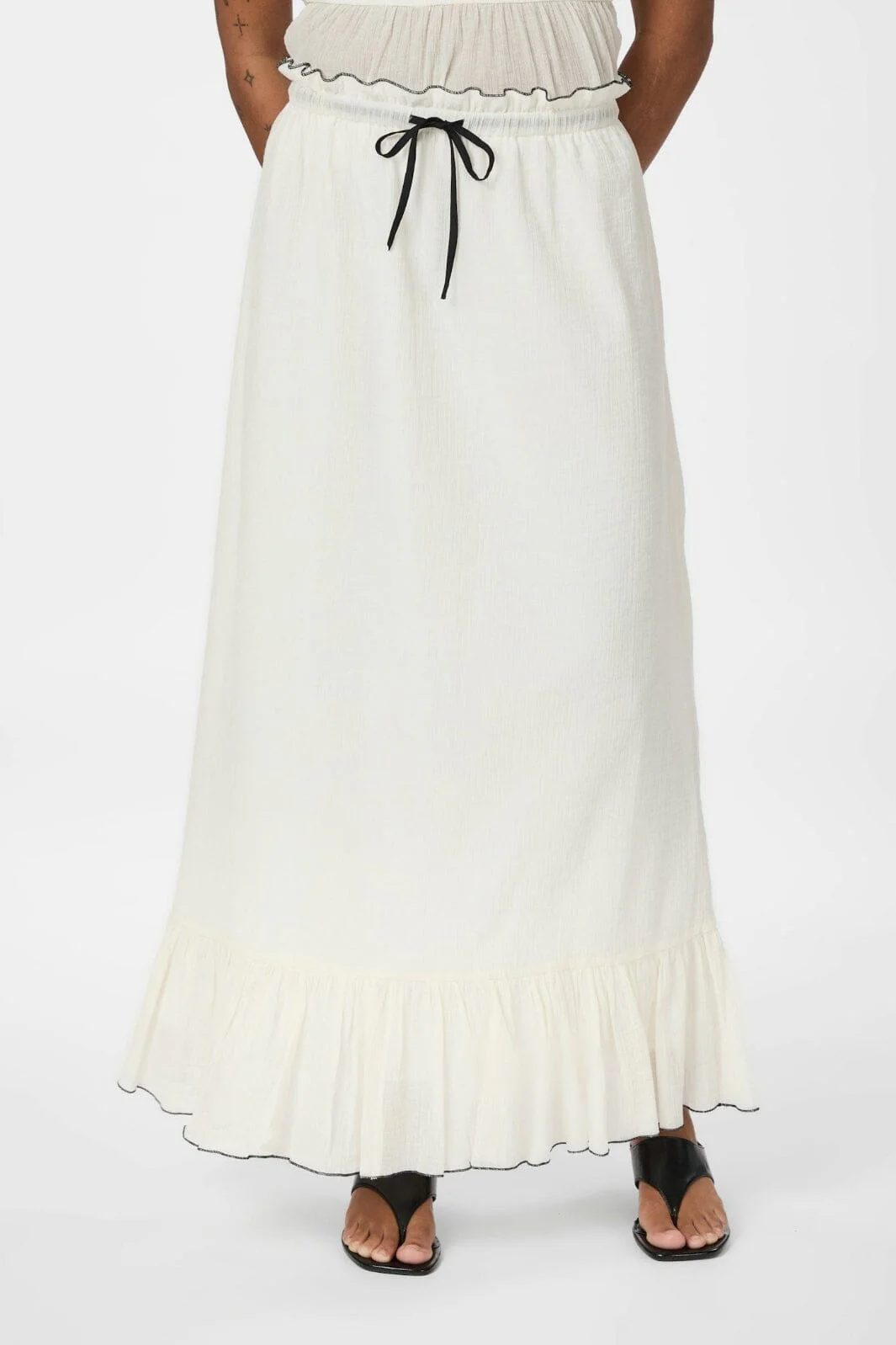 Neo Noir Ariella Crepe Skirt 165814