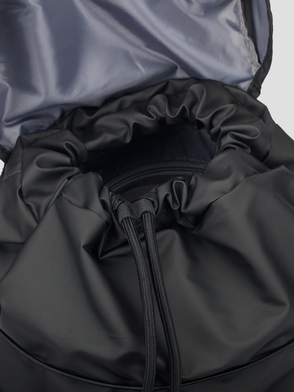 Elliker Wharfe Flap Over 22L Backpack black