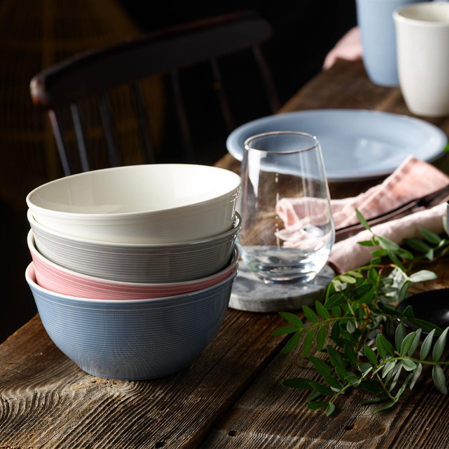 Color Loop Salad serving bowl Blue, 17 oz, Premium Porcelain