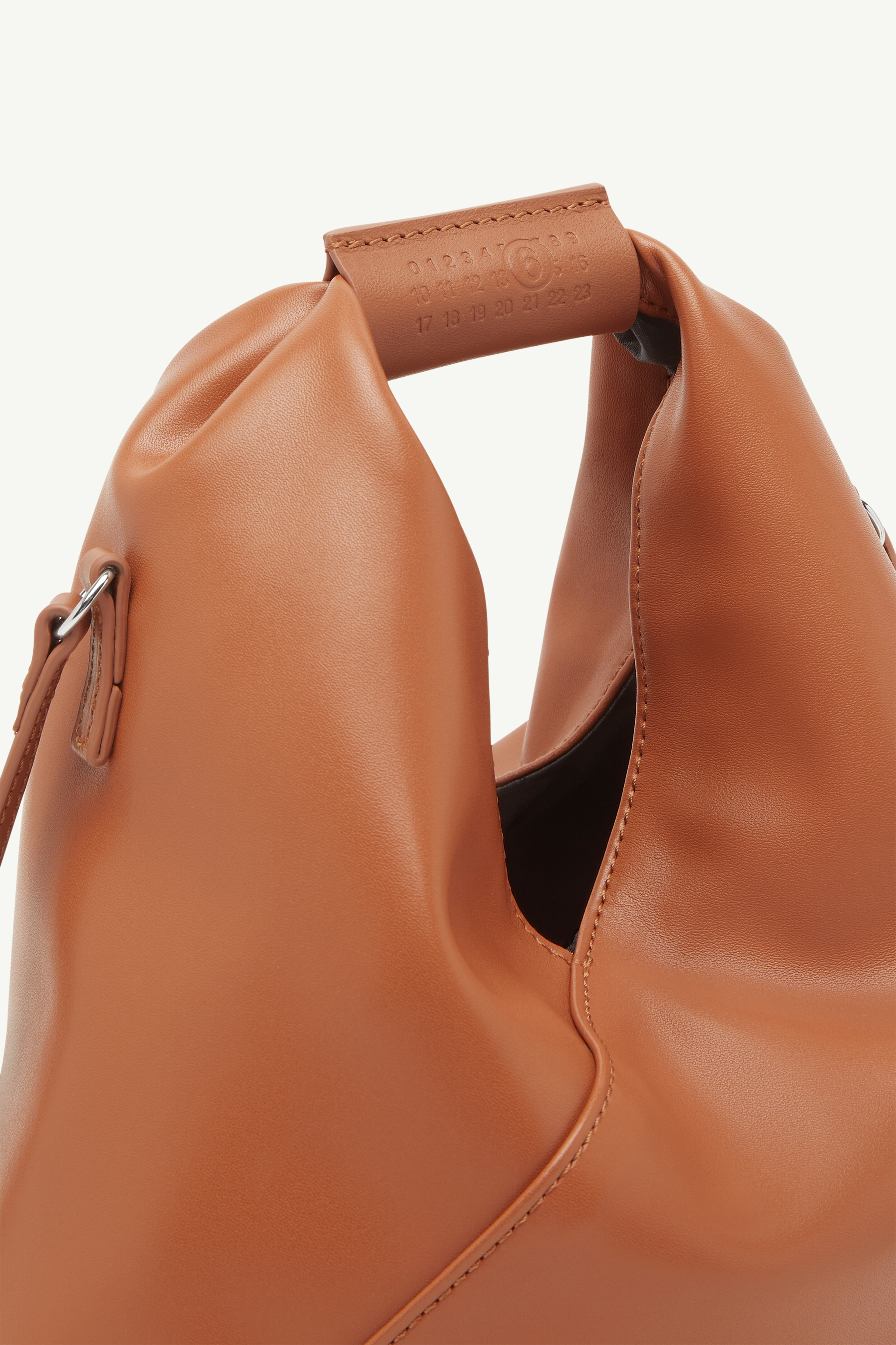 Sac à bandoulière Japanese classic camel pour femme | MM6 Brun Adobe