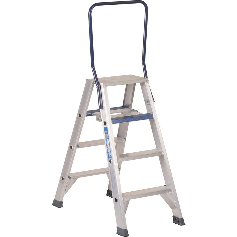 ASC dubbele trap met beugel 2x4 treden
