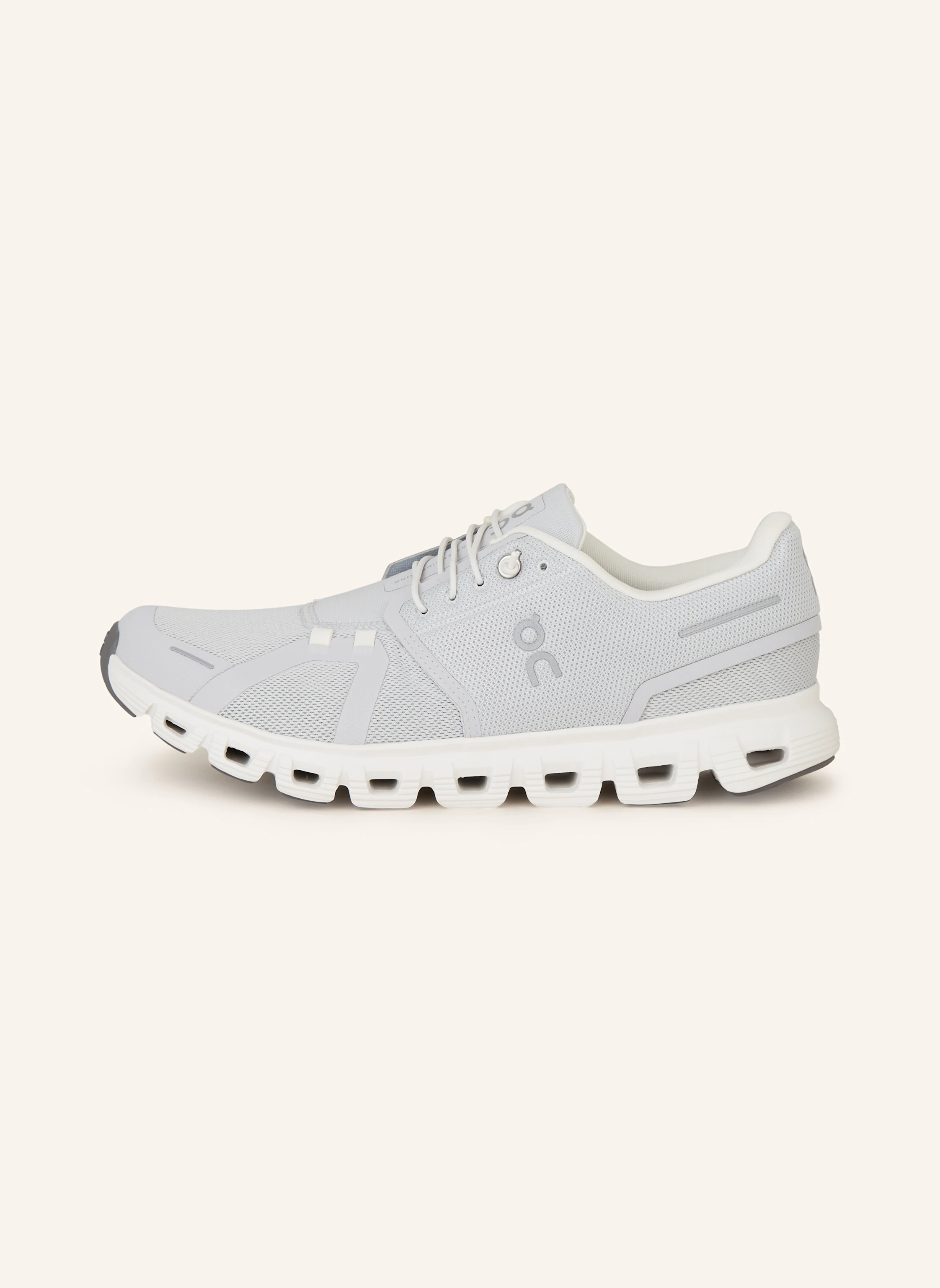On Sneaker CLOUD 6