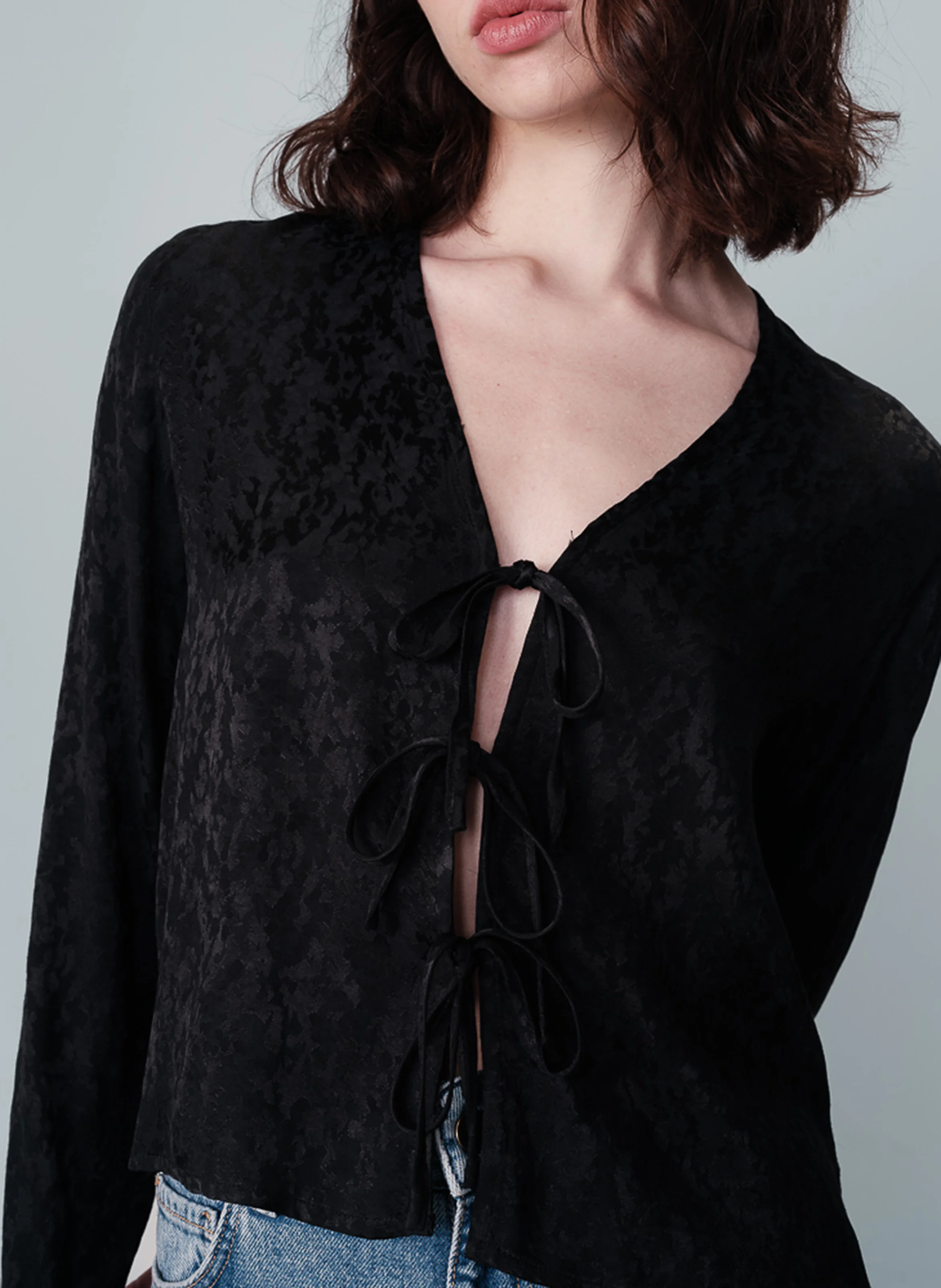 NUCCIA - Top col V jacquard | Noir