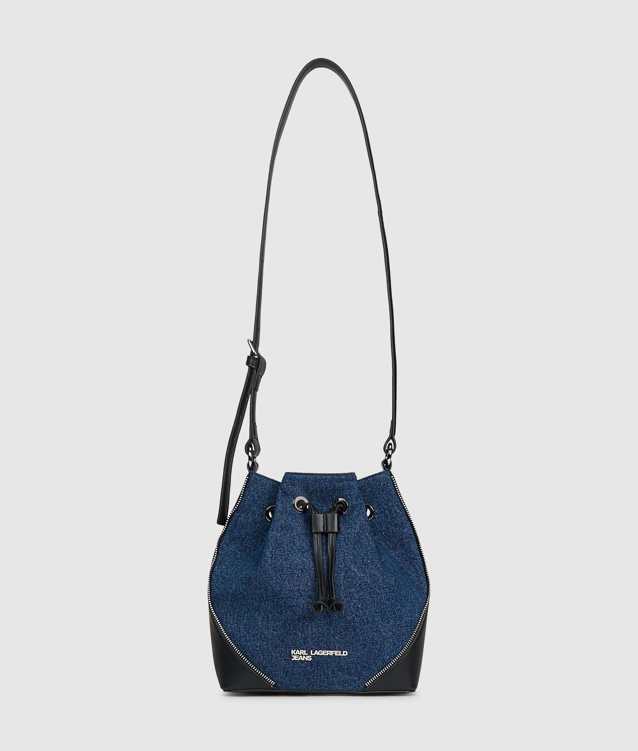 Rebel buckettas van denim en kunstleer