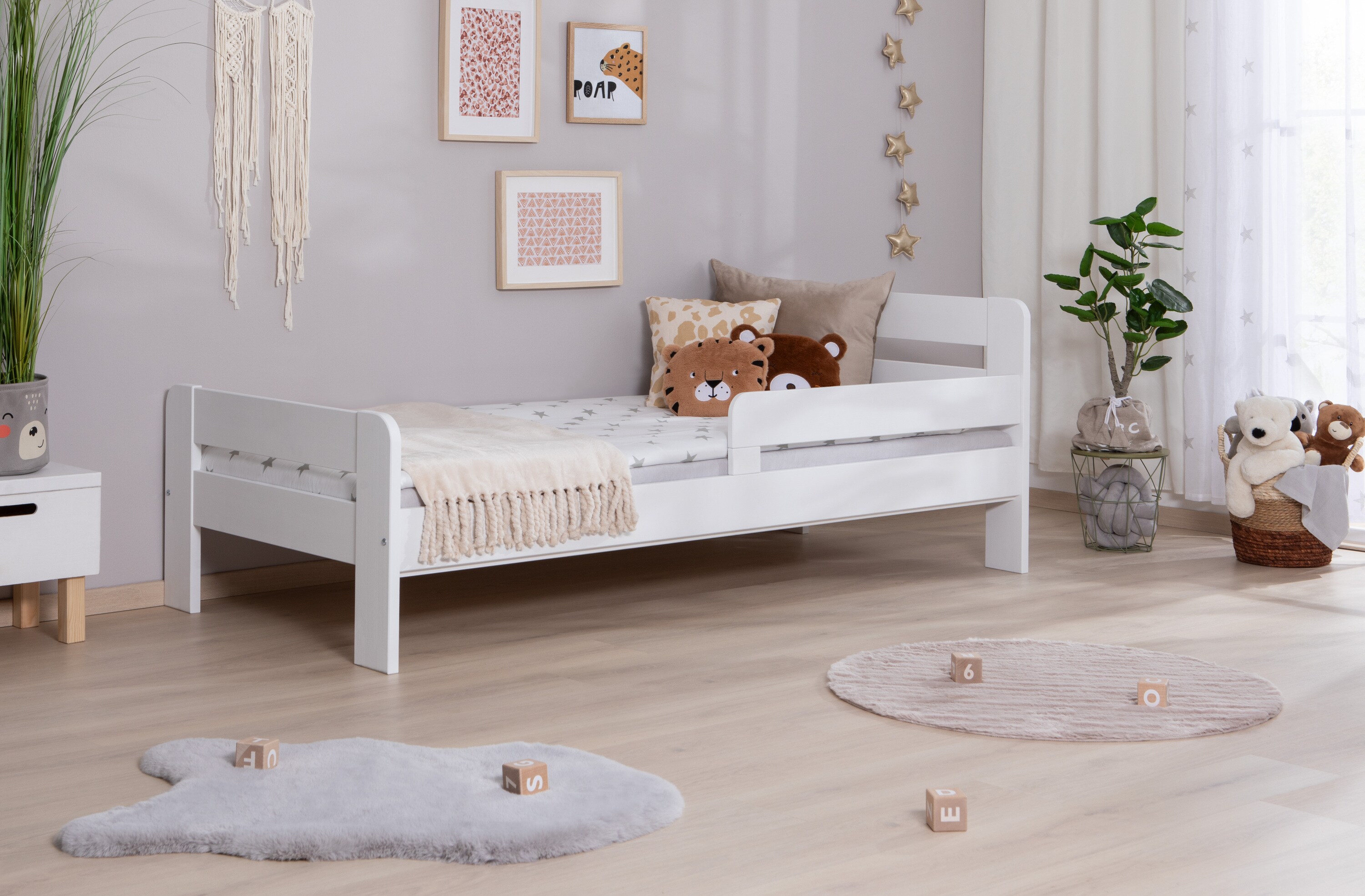TiCAA Einzelbett Kinderbett Jugendbett, Bennet mit Rausfallschutz & Lattenrost für Schlafzimmer, Kinderzimmer Kiefer Massivholz Bettgestell 90 x 200 cm