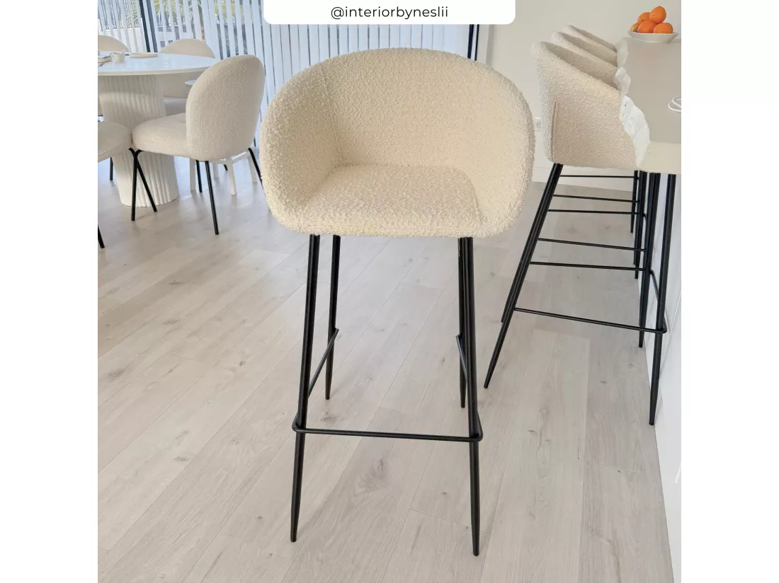 Lot de 2 chaises de bar effet laine bouclette blanche 75 cm - Marquise