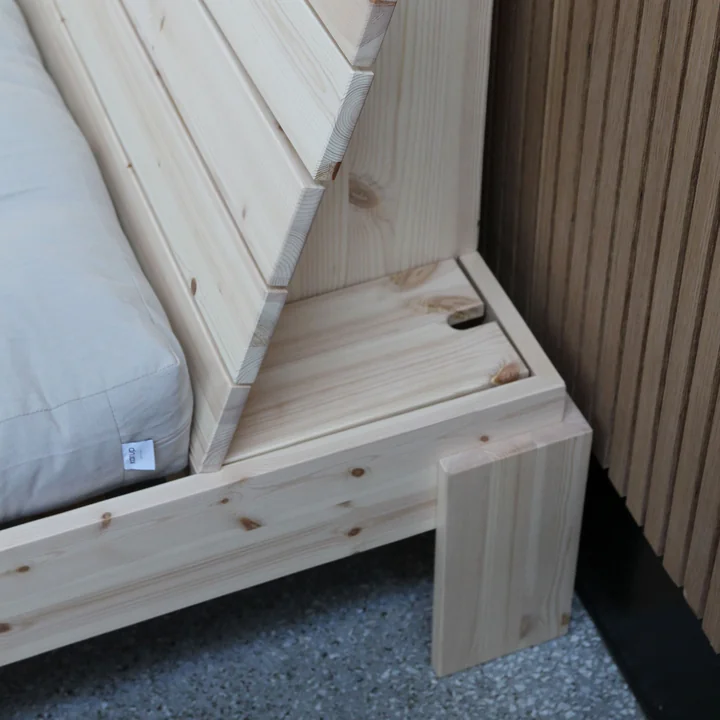 Karup Design - Layers Bett mit Kopfteil 180 x 200 cm, Kiefer natur