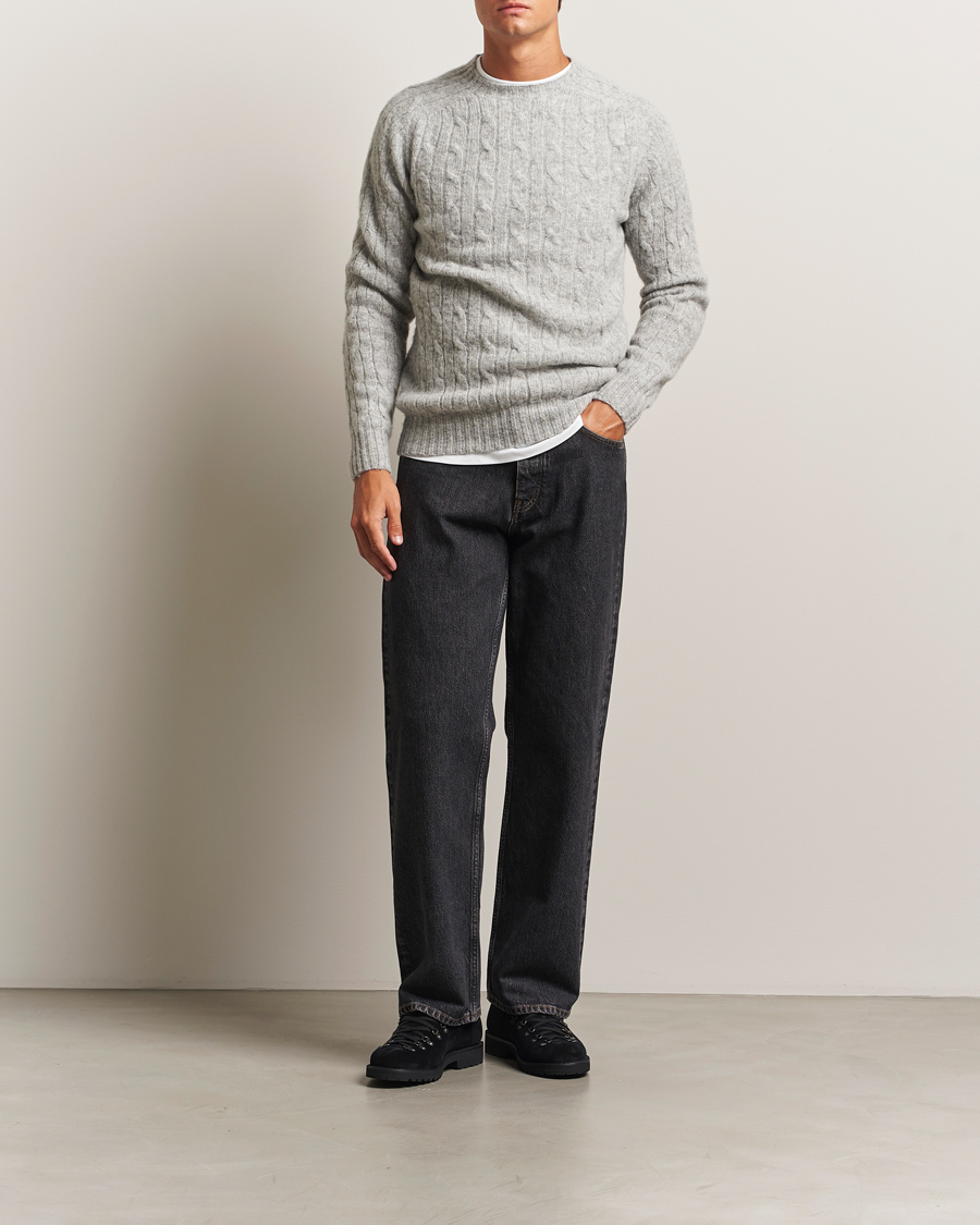 Harley Of Scotland Brushed Supersoft Lambswool Cable Silver