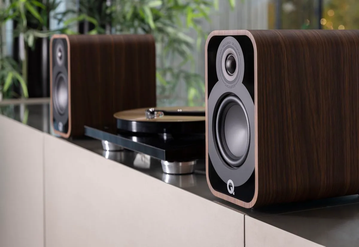 Q Acoustics 5010 Bois de rose (la paire) Enceintes bibliothèque