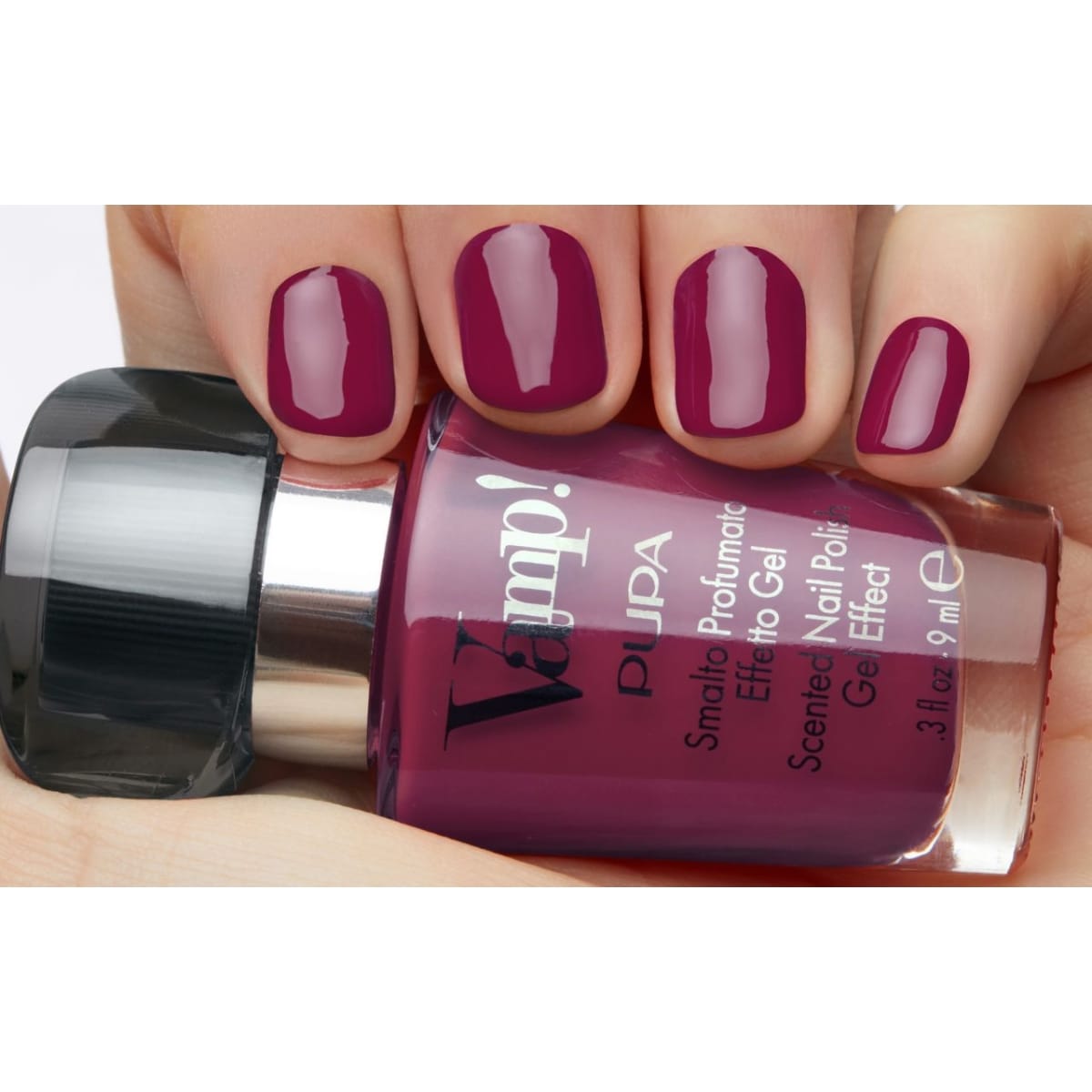 Pupa Vamp! Vernis à Ongles Parfumé Effett Gel Vernis parfumé effet gel à la fragrance noire