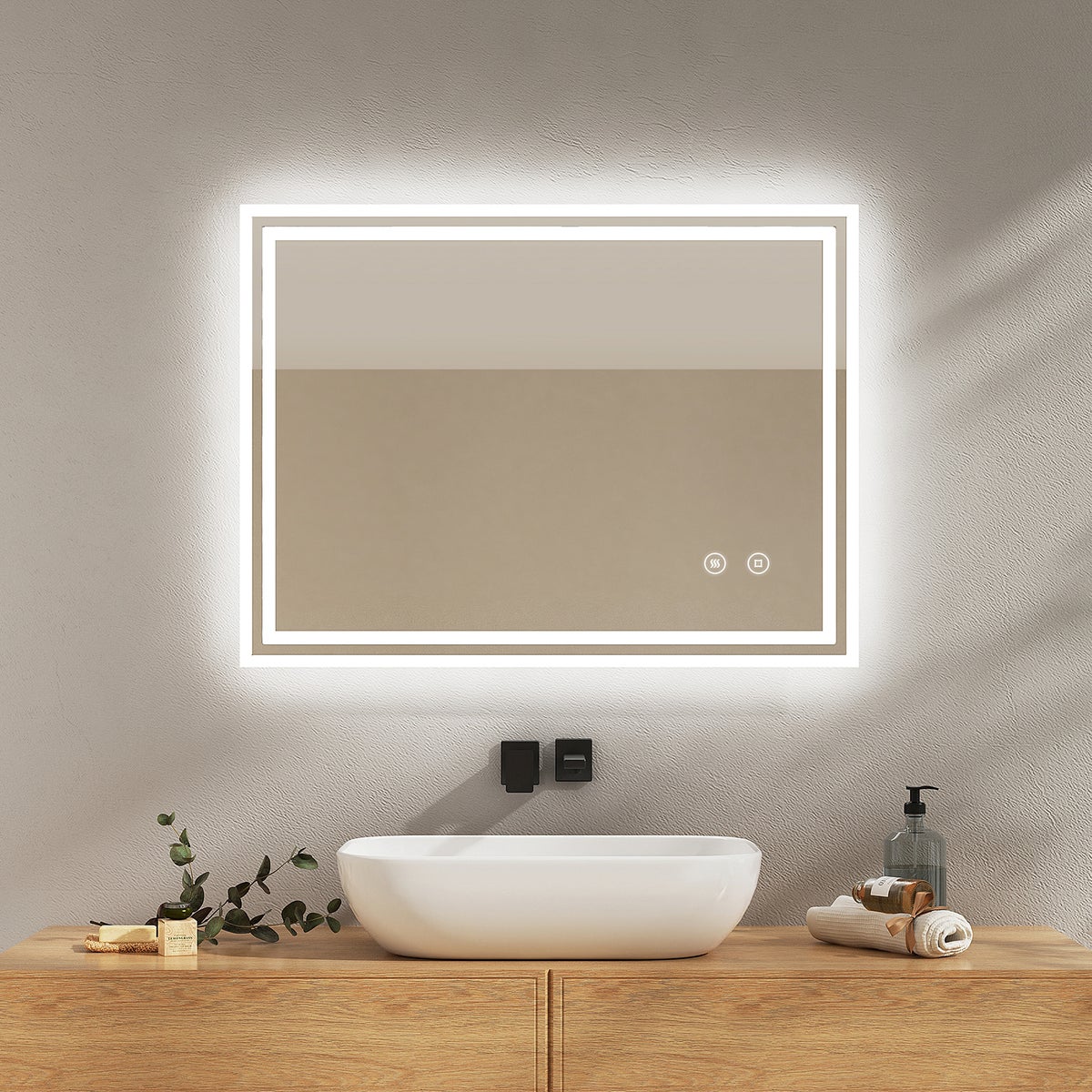 EMKE Badkamerspiegel met verlichting, LED-spiegel met aanraakschakelaar, anti-condens, 80 x 60 cm, koel wit